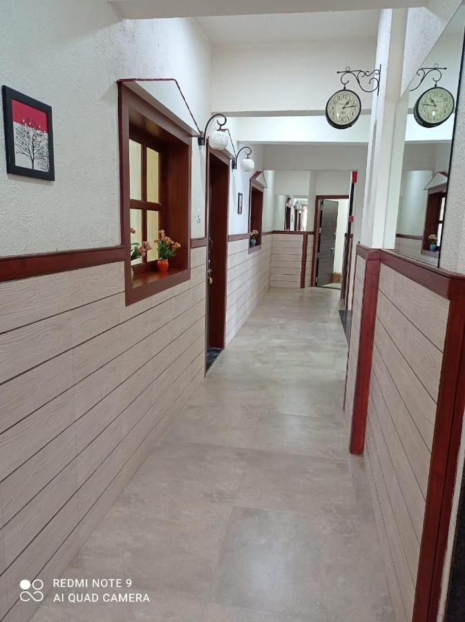Stay Nc Homestay Nashik Bagian luar foto