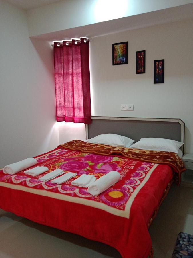 Stay Nc Homestay Nashik Bagian luar foto