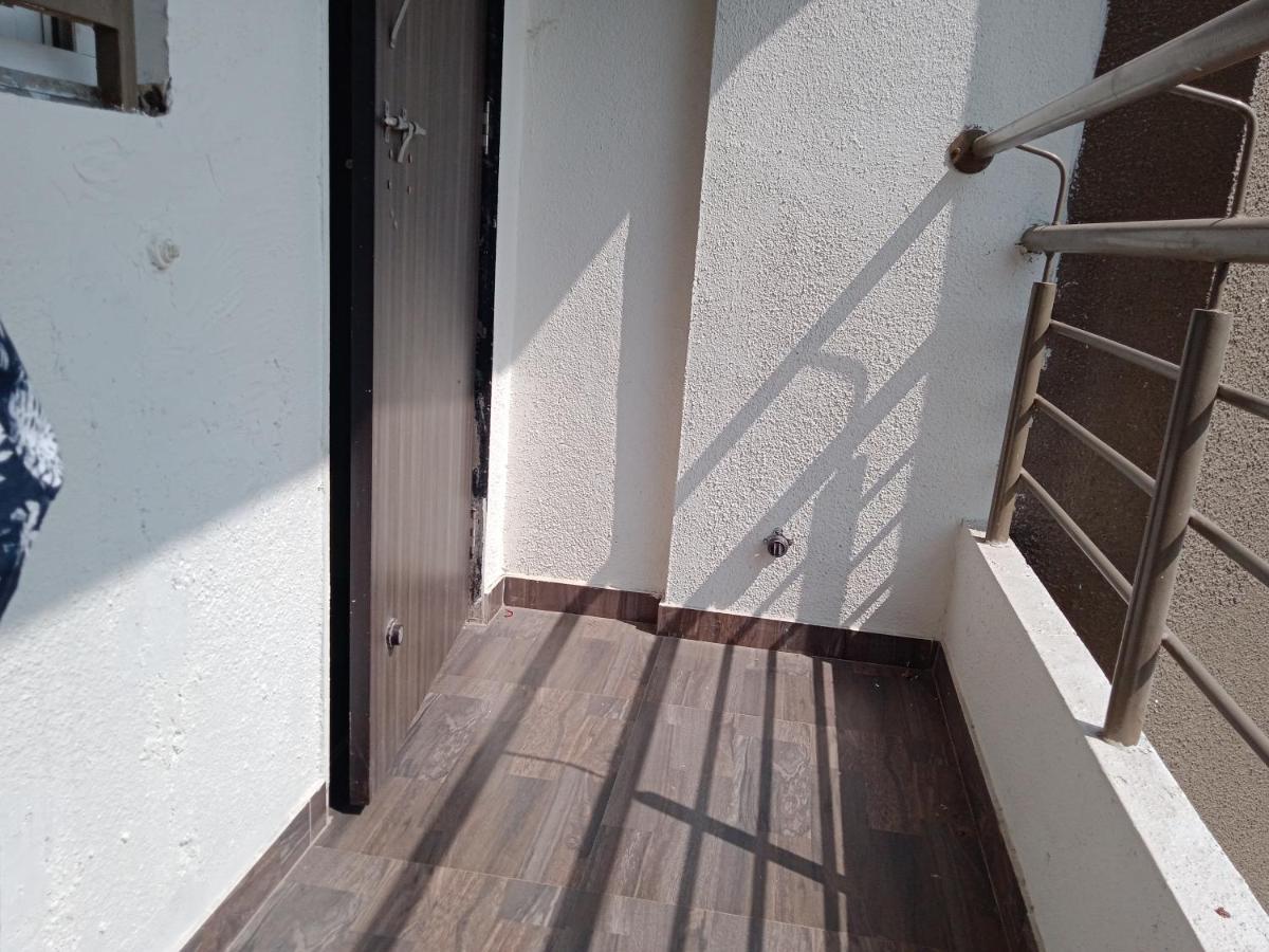 Stay Nc Homestay Nashik Bagian luar foto
